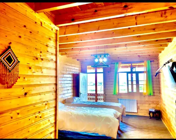 بوم گردی گیل خاتون واحد گیل ماه 1