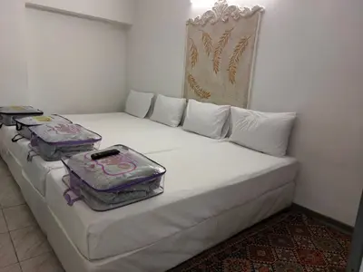 سوئیت فلت اندرزگو ۱۲ واحد چهارتخته