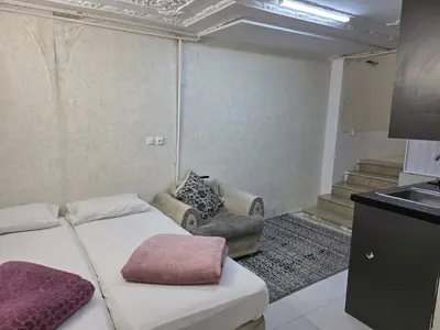 سوئیت اندرزگو ۱۲ - واحد شش تخته