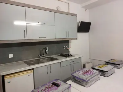 سوئیت فلت اندرزگو ۱۲ واحد چهارتخته