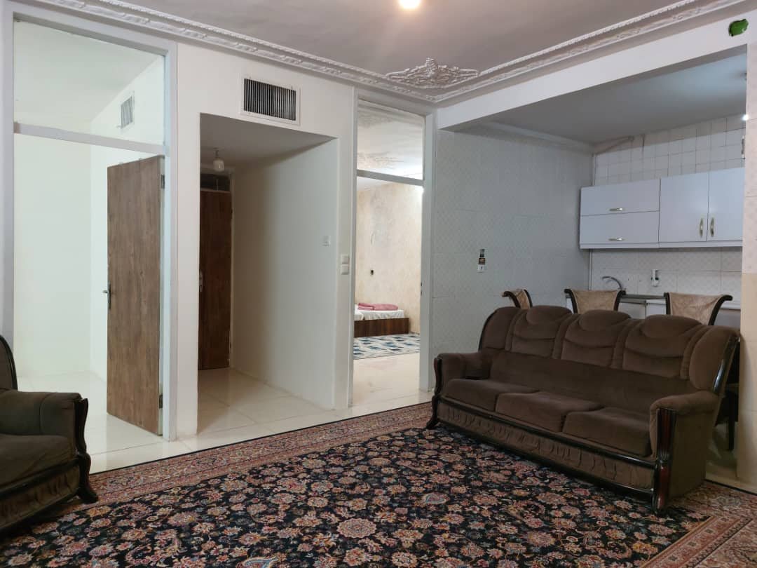 آپارتمان دوخوابه خسروی 295