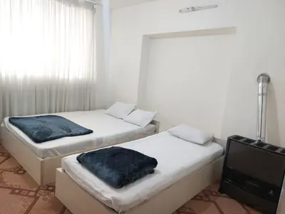 سوئیت دوخوابه اندرزگو ۱۲