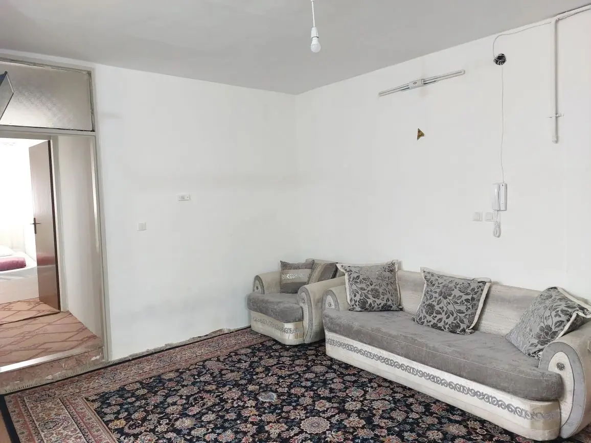 سوئیت دوخوابه اندرزگو ۱۲