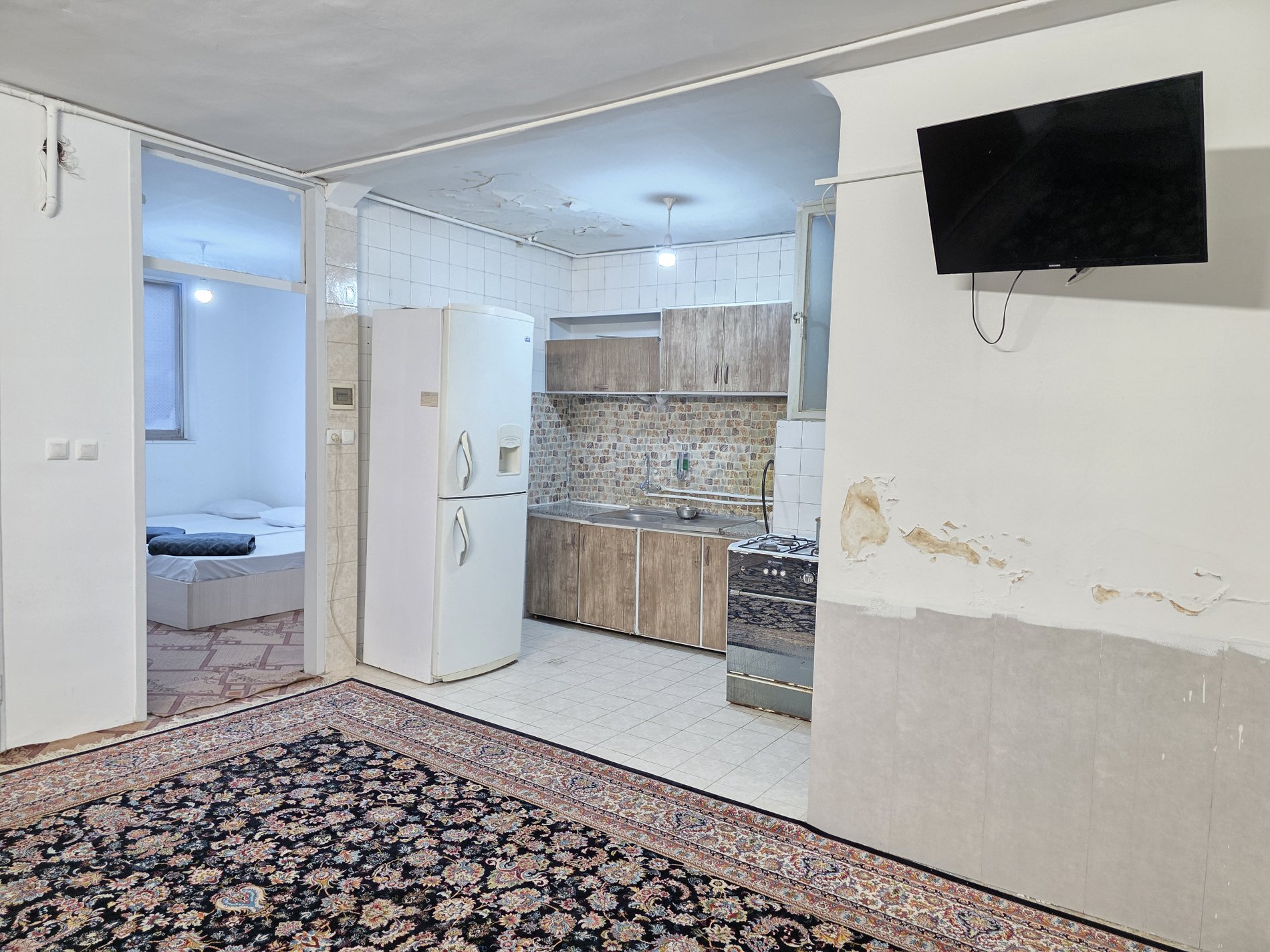 سوئیت دوخوابه اندرزگو ۱۲