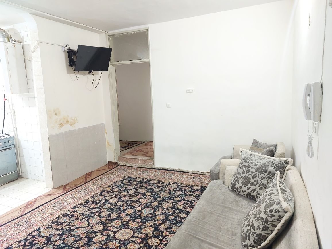 سوئیت دوخوابه اندرزگو ۱۲