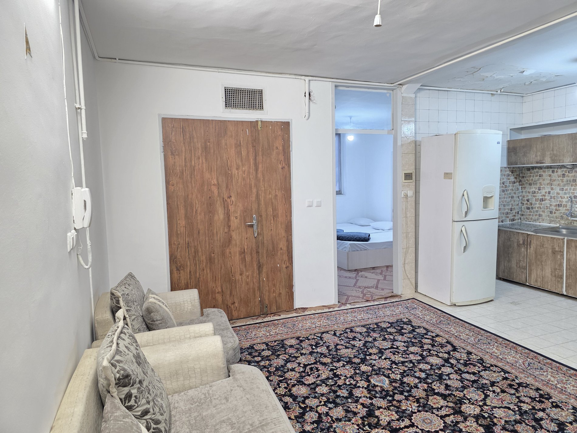 سوئیت دوخوابه اندرزگو ۱۲