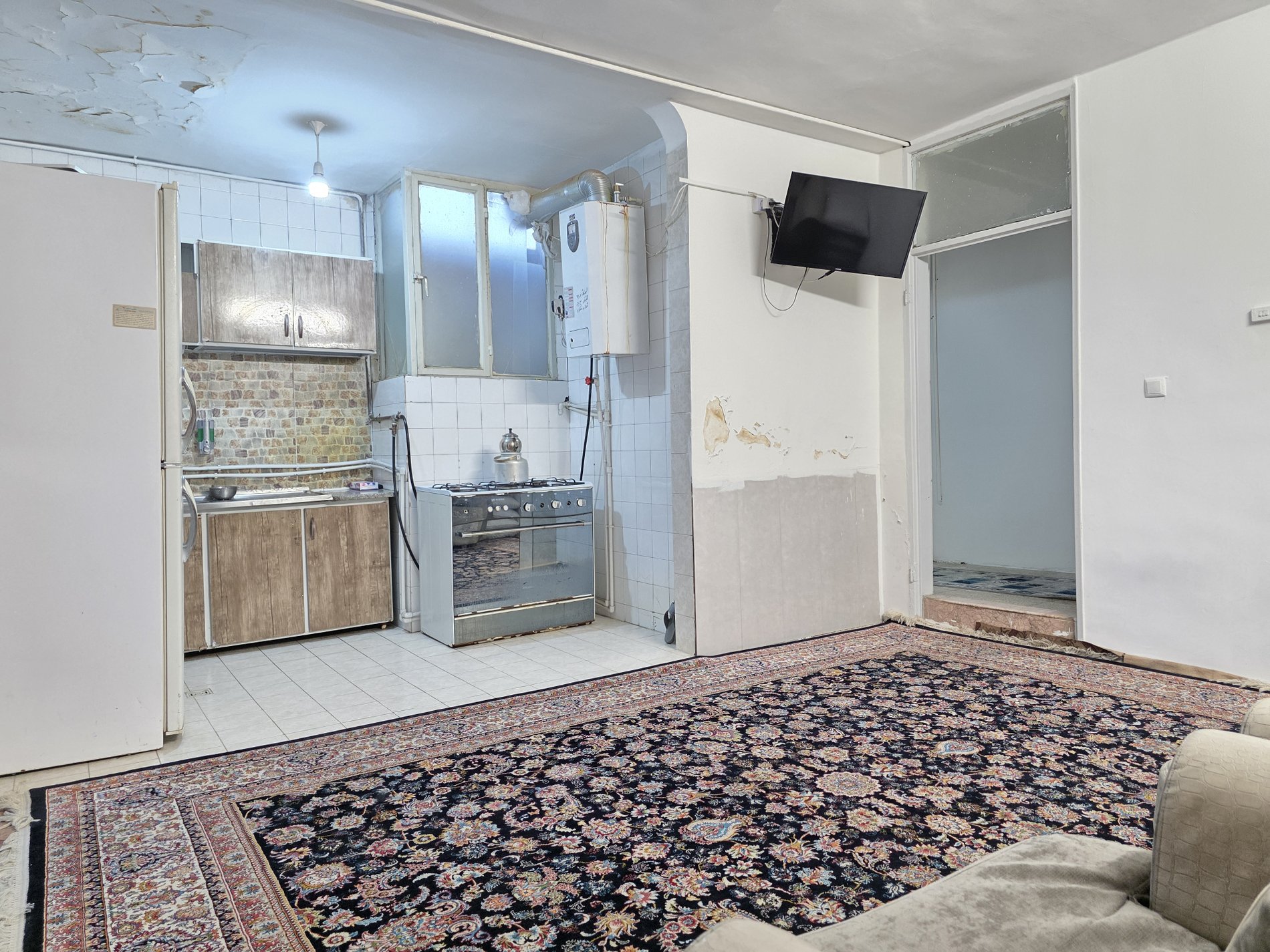 سوئیت دوخوابه اندرزگو ۱۲