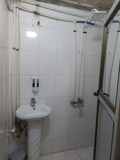 سوئیت اندرزگو ۱۲ واحد سه تخته