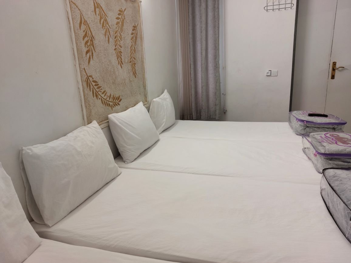 فلت اندرزگو ۱۲ واحد چهارتخته