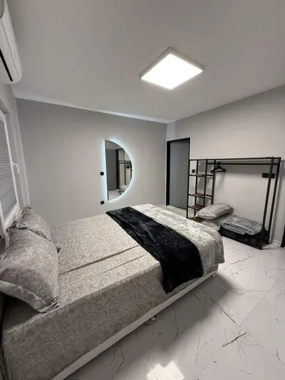 ویلا سه خوابه جکوزی دار بلک اند وایت