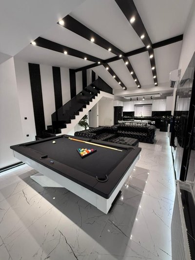 ویلا سه خوابه جکوزی دار بلک اند وایت