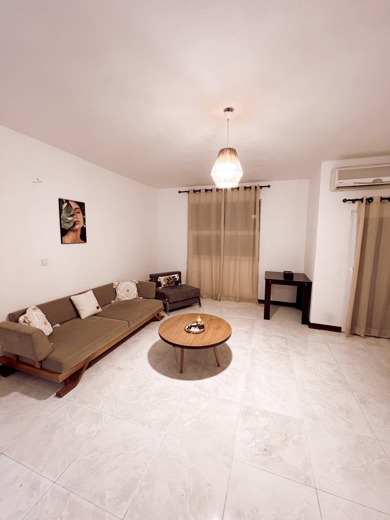 آپارتمان یک خوابه کاکتوس غربی