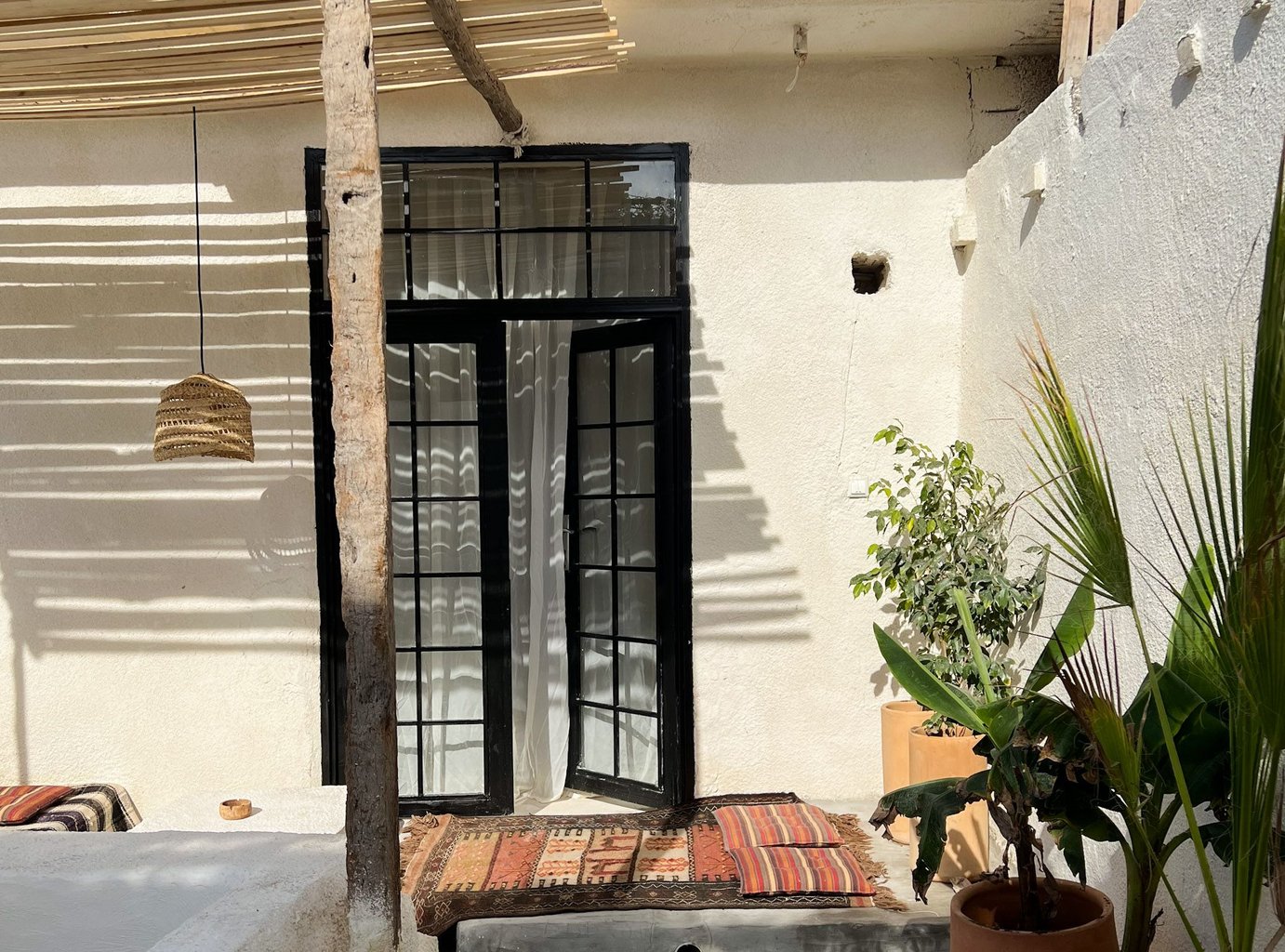 دوخوابه ساحلی وارم