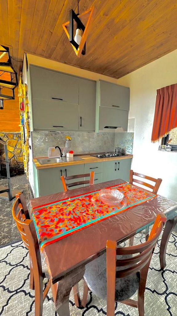 دوخوابه سوئیسی جنگلی دلبر