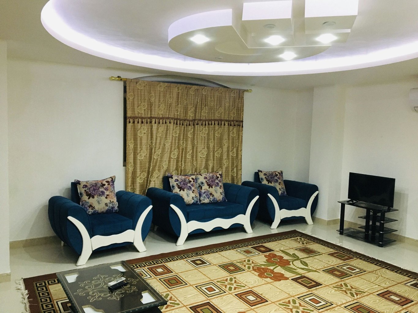 آپارتمان دوخوابه مهتاب 1