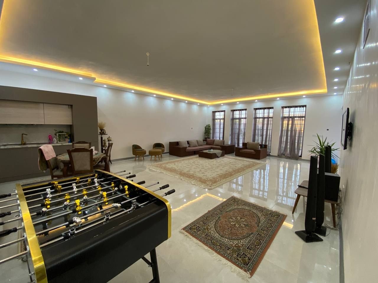 ویلا دوخوابه استخردار آبگرم بیتا