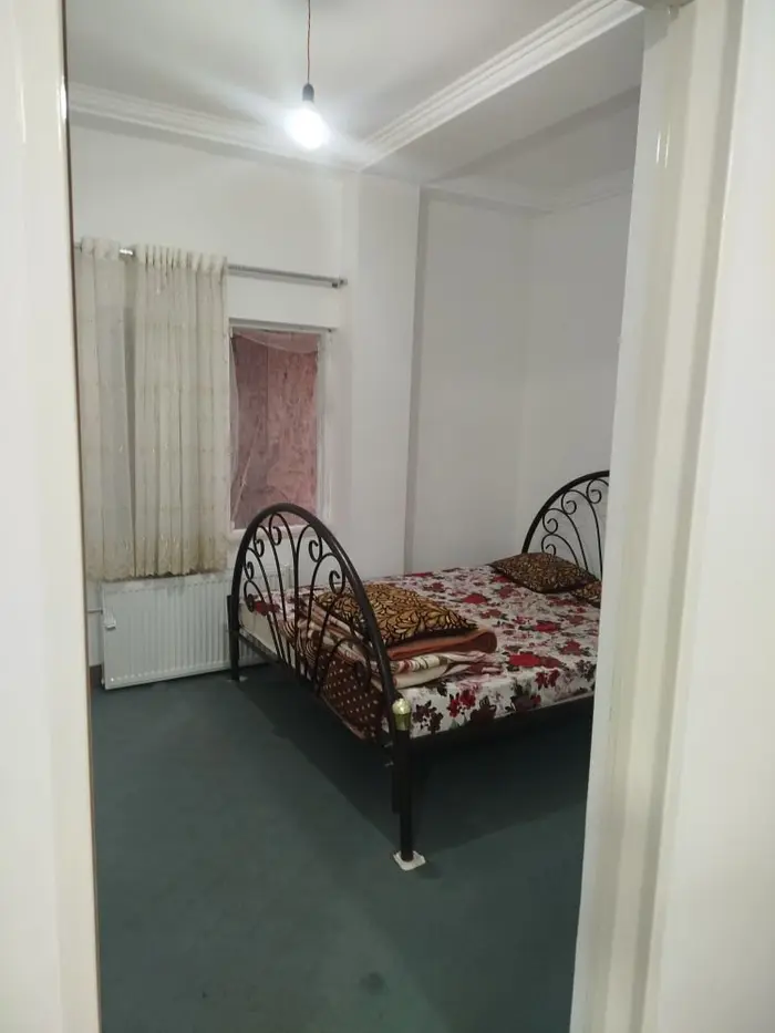 سوئیت یک خوابه ذوات شرق