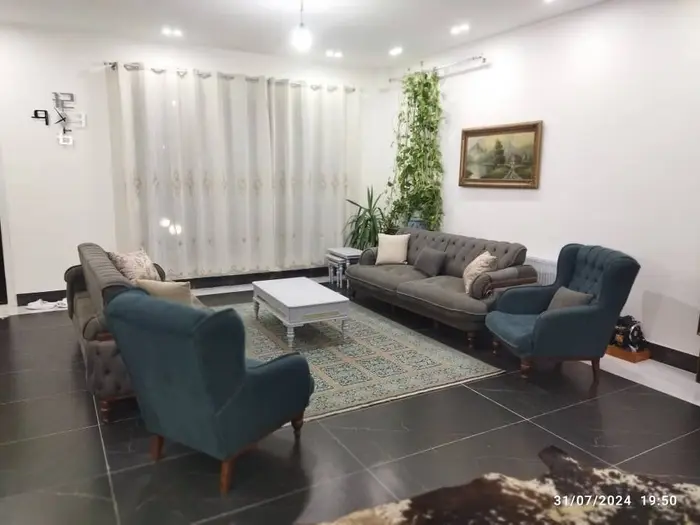 ویلا دوخوابه استخردار آبگرم سبز و آرام - سالن