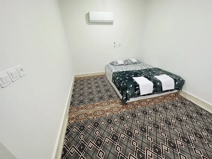 بوم گردی رنگین‌کمان - واحد 105