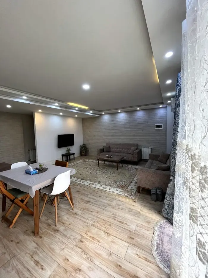 ویلا یک خوابه استخردار آبگرم فراز