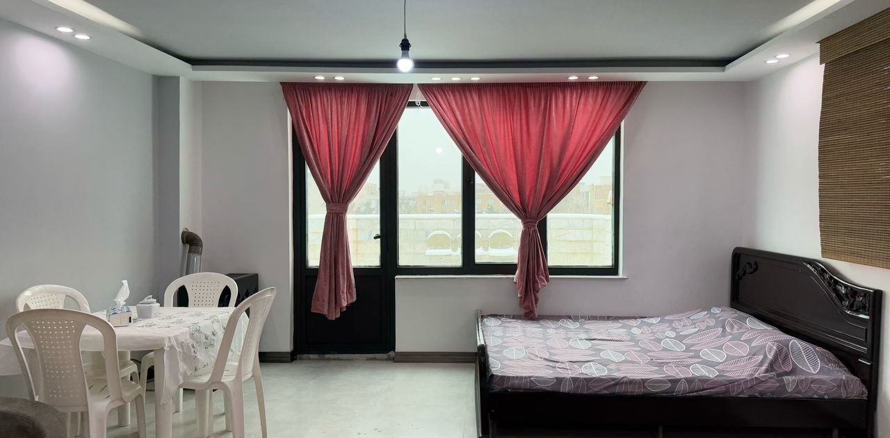 یک خوابه هفت تیر 13