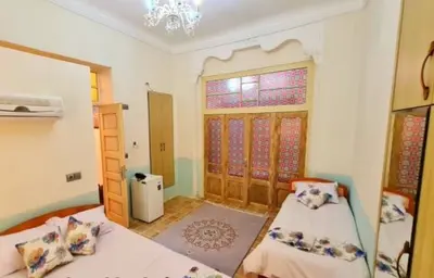 اقامتگاه سنتی هتل بیتوته - واحد نسترن 1