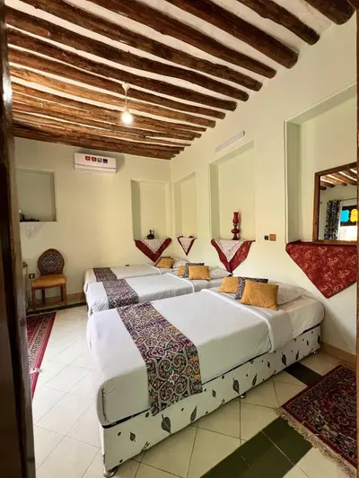 اقامتگاه سنتی پسین - واحد سه تخته بالا