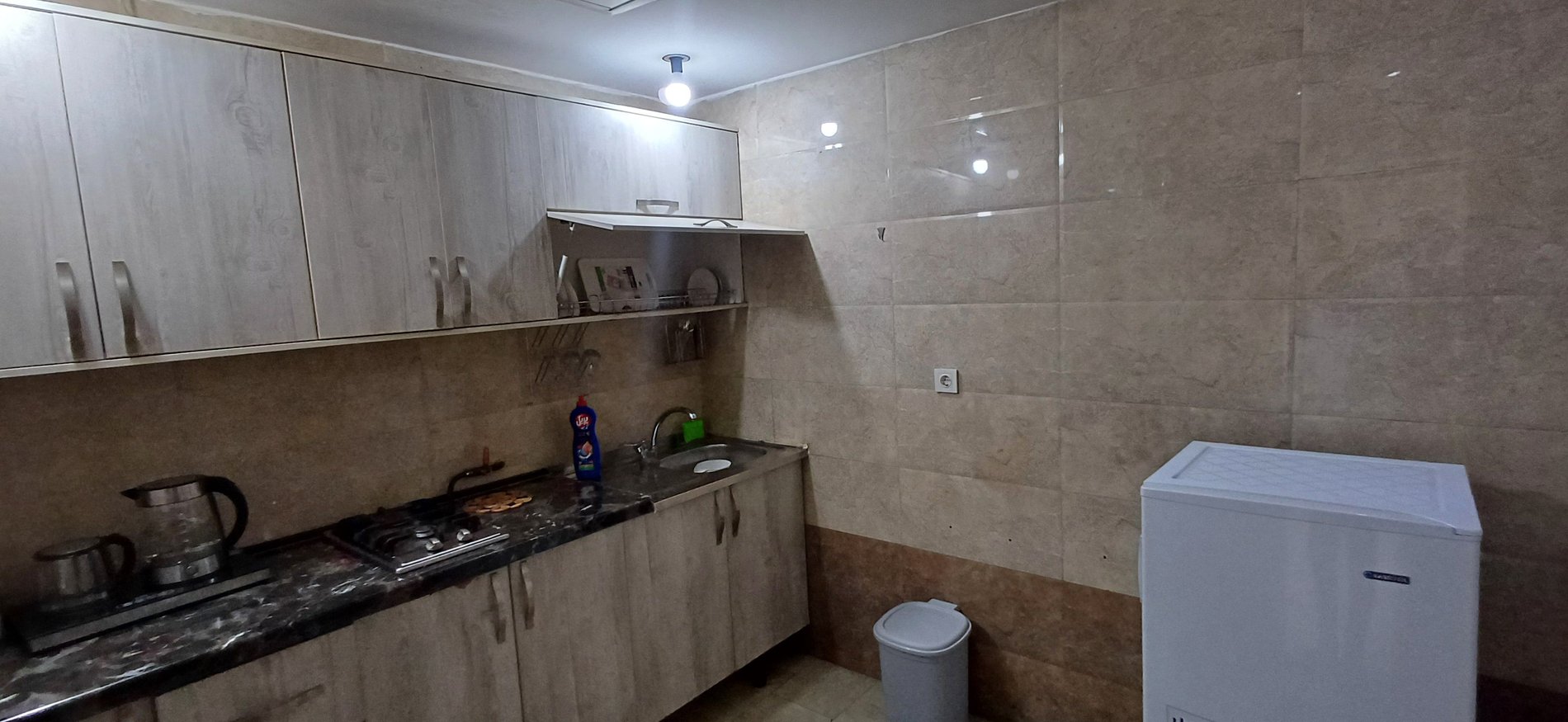 آپارتمان یک خوابه تاپرنت رسالت 8