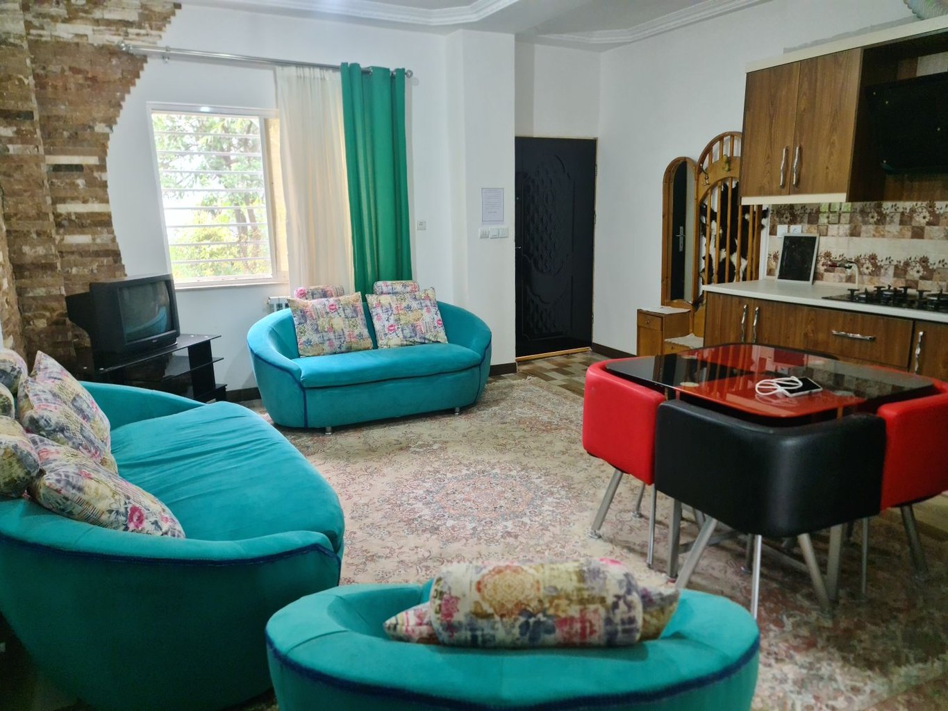 ویلا ویلا باغ روجا یک - پذیرایی