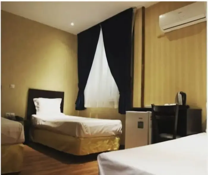 مجتمع اقامتگاهی سپند بلوار کریم خان - واحد سه تخته 2