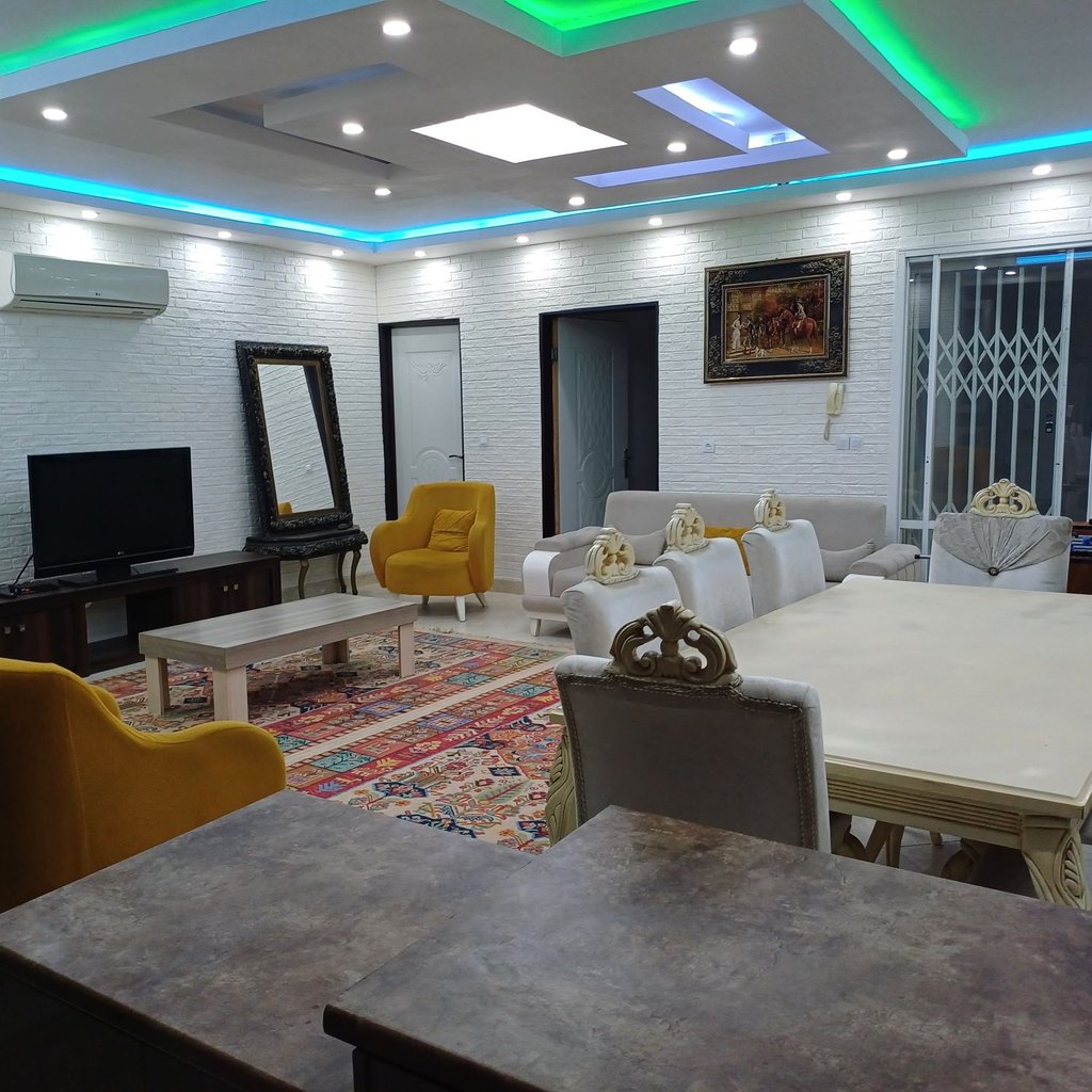 ویلا سه خوابه استخردار آبگرم آدی