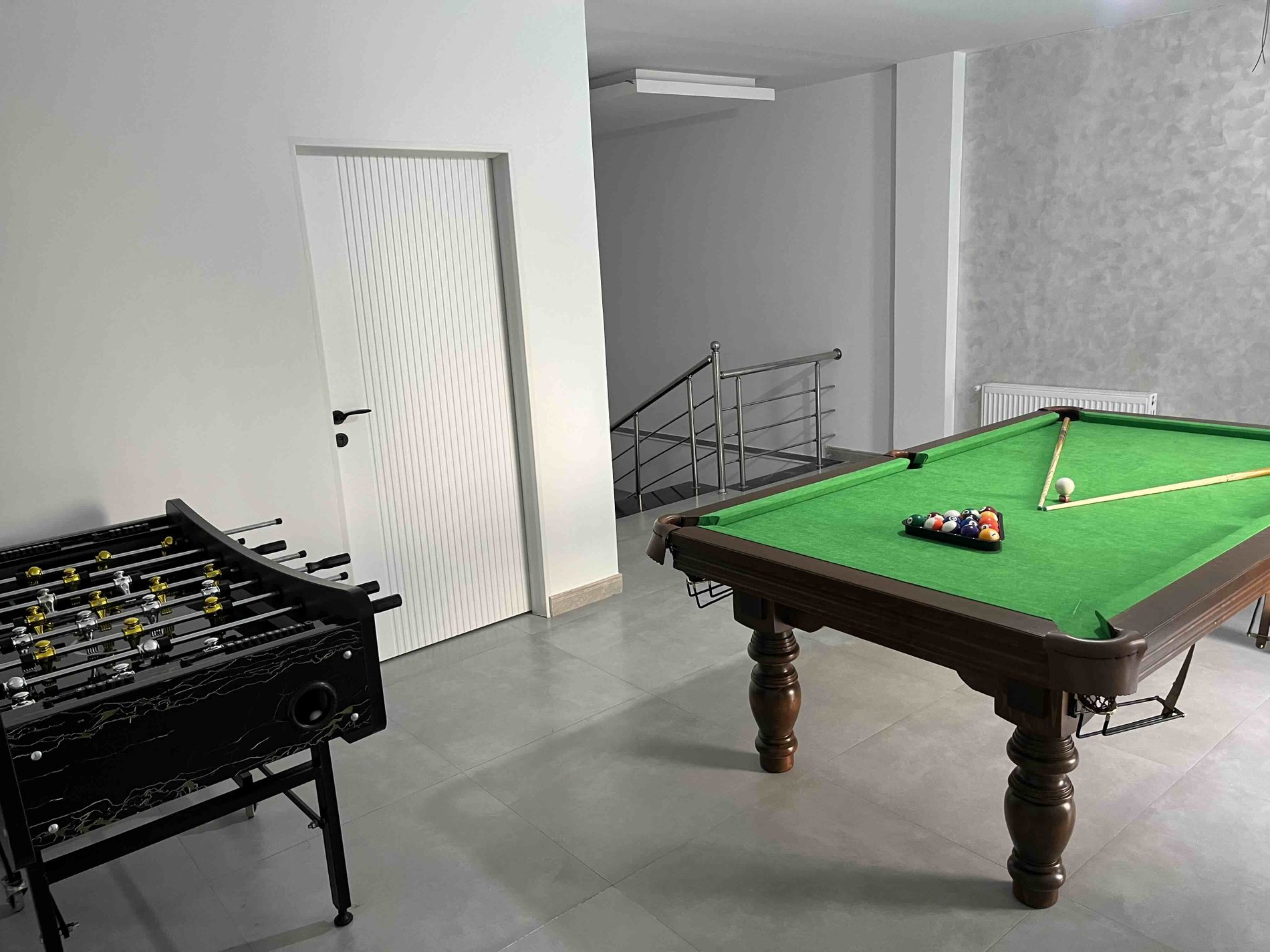 سه خوابه استخردار آبگرم تقدسی