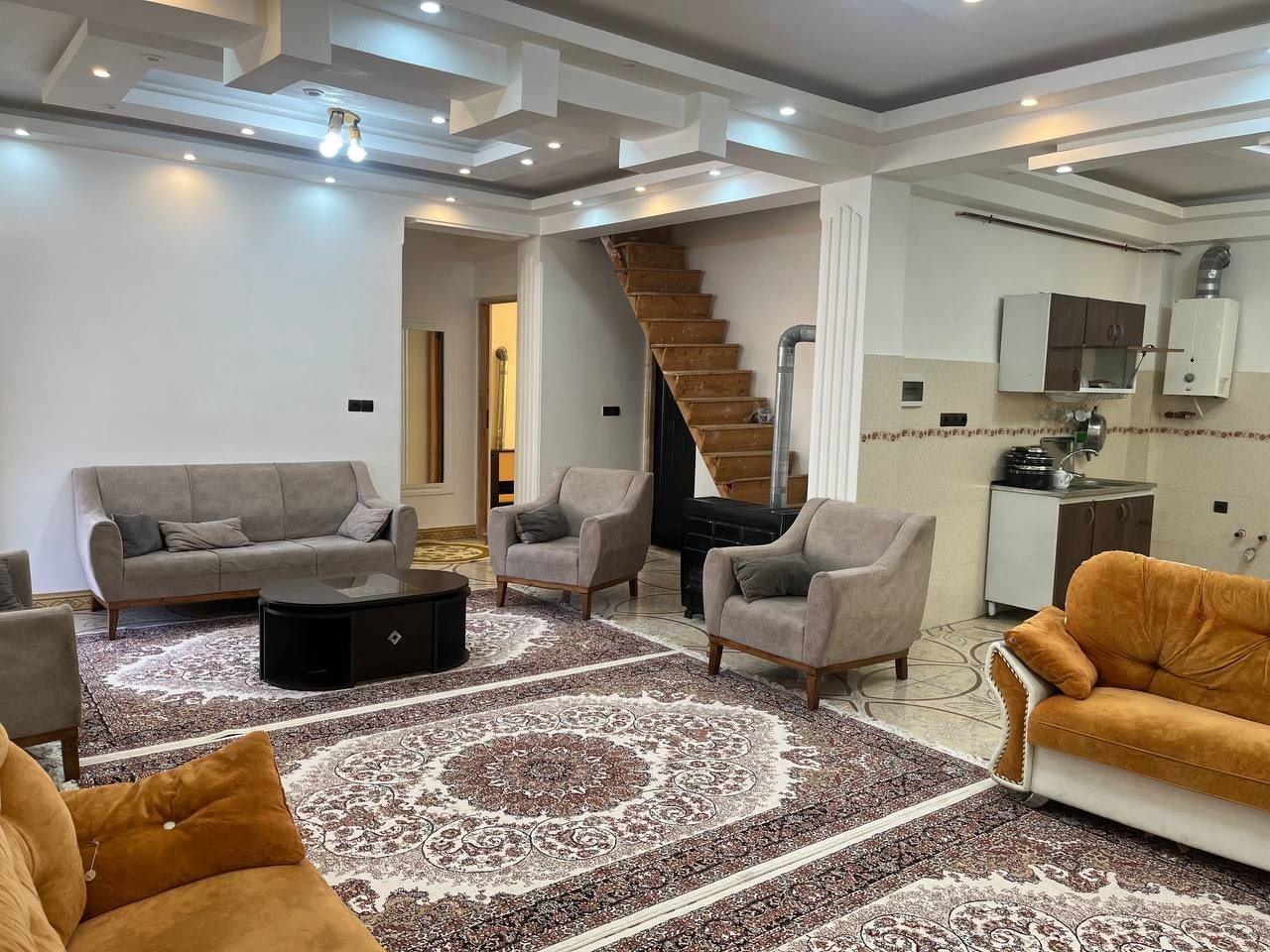 دوخوابه جنگلی زرهون