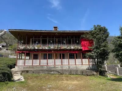 اقامتگاه سنتی قلعه رودخان - واحد میهمان