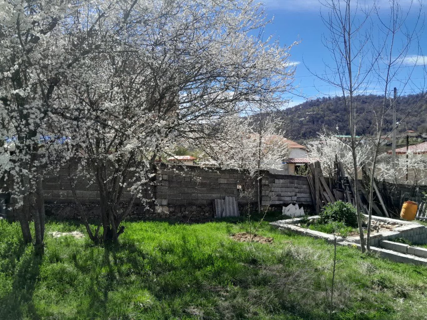 اقامتگاه سنتی هیرکا نی اعزی - واحد راش