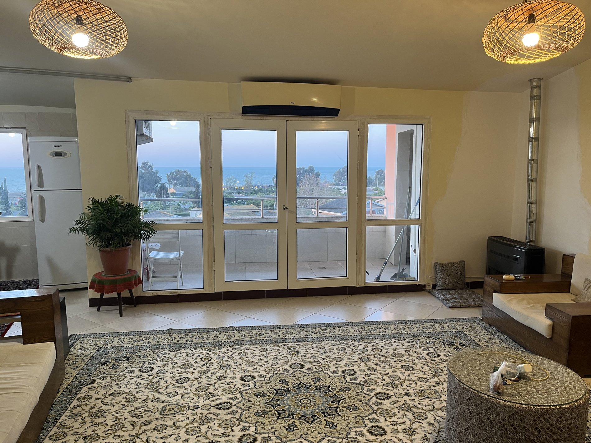 آپارتمان دوخوابه مروارید خزر 1