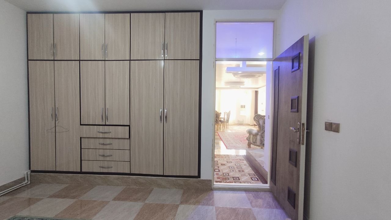 سوئیت یک خوابه لاله زار سوم