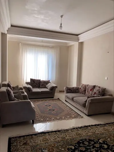 آپارتمان دوخوابه ساحلی عظیمی