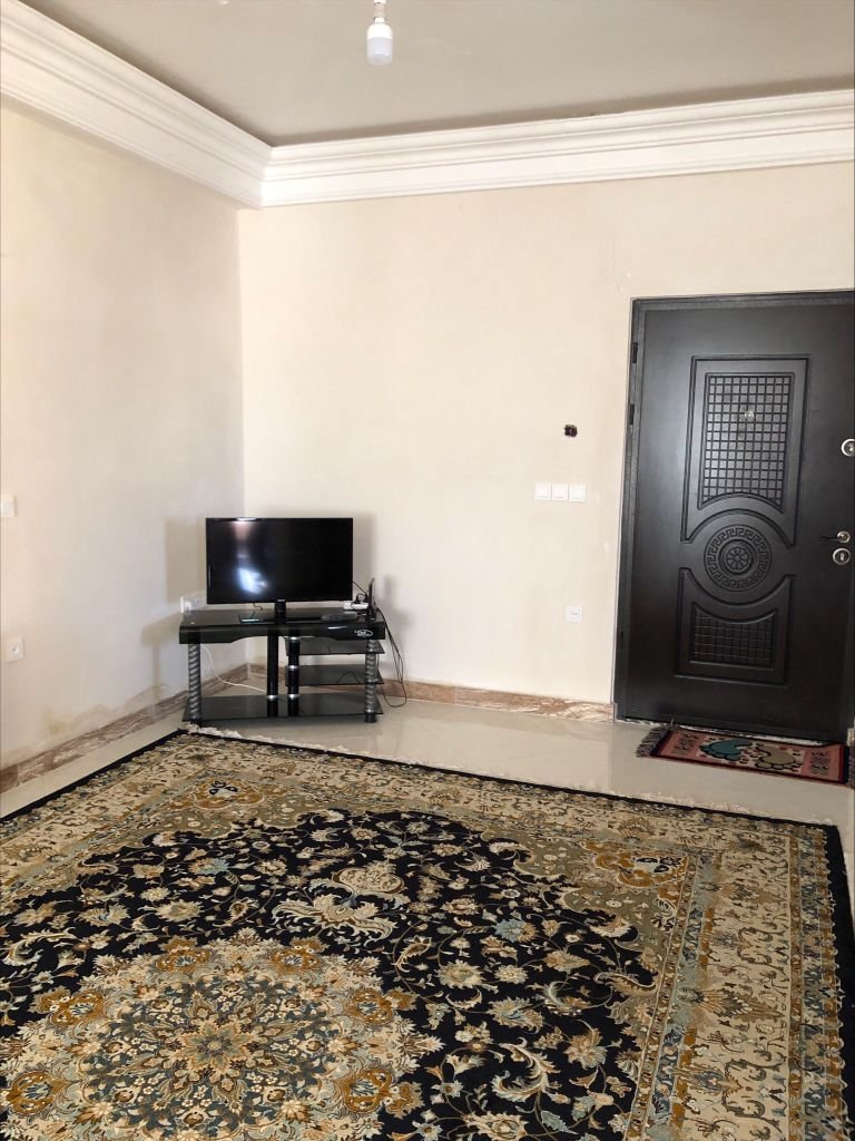 آپارتمان دوخوابه ساحلی عظیمی