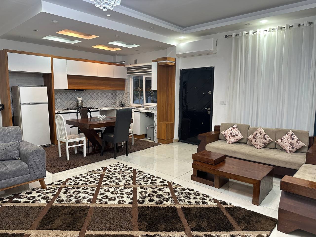 سه خوابه استخر دار دوبلکس آسمان