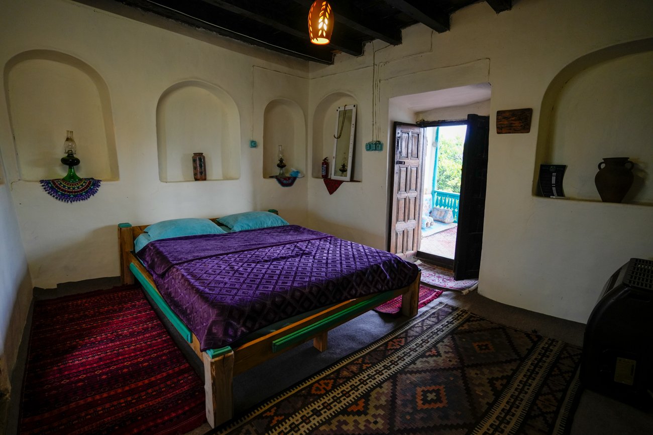 بومگردی کندوج  1 - واحد منظر خانم