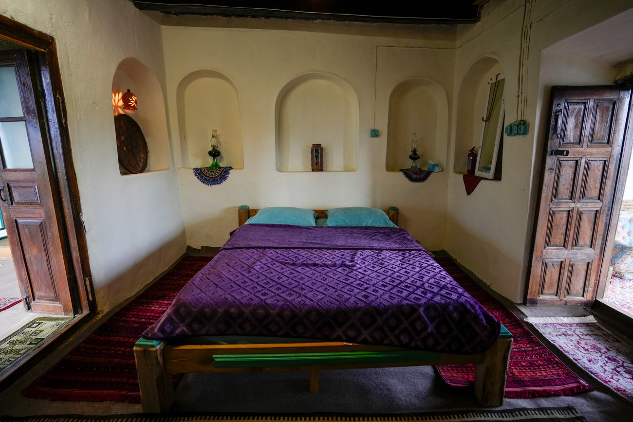 بوم گردی کندوج  1 - واحد منظر خانم