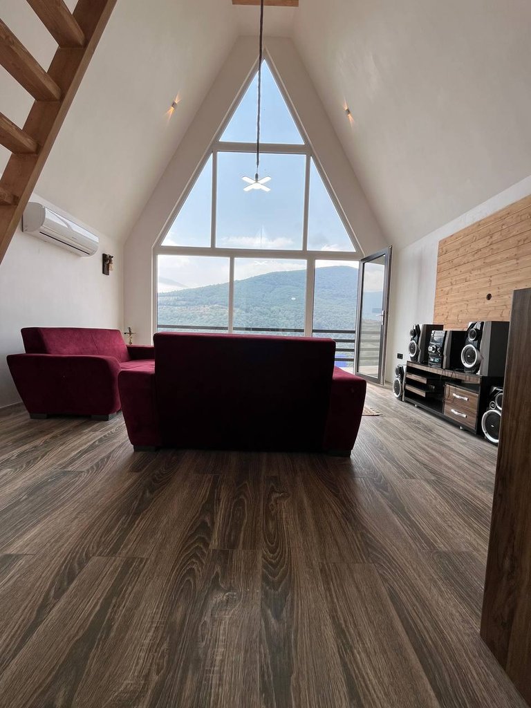 ویلا دوخوابه سوئیسی آمور 1