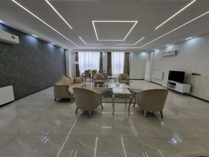 آپارتمان سه خوابه تاکستان