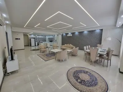 آپارتمان سه خوابه تاکستان