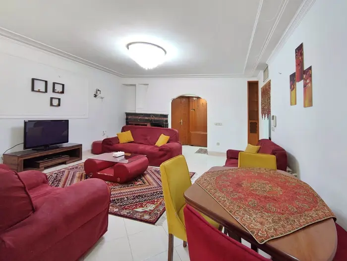 آپارتمان دوخوابه معالی آباد واحد 7