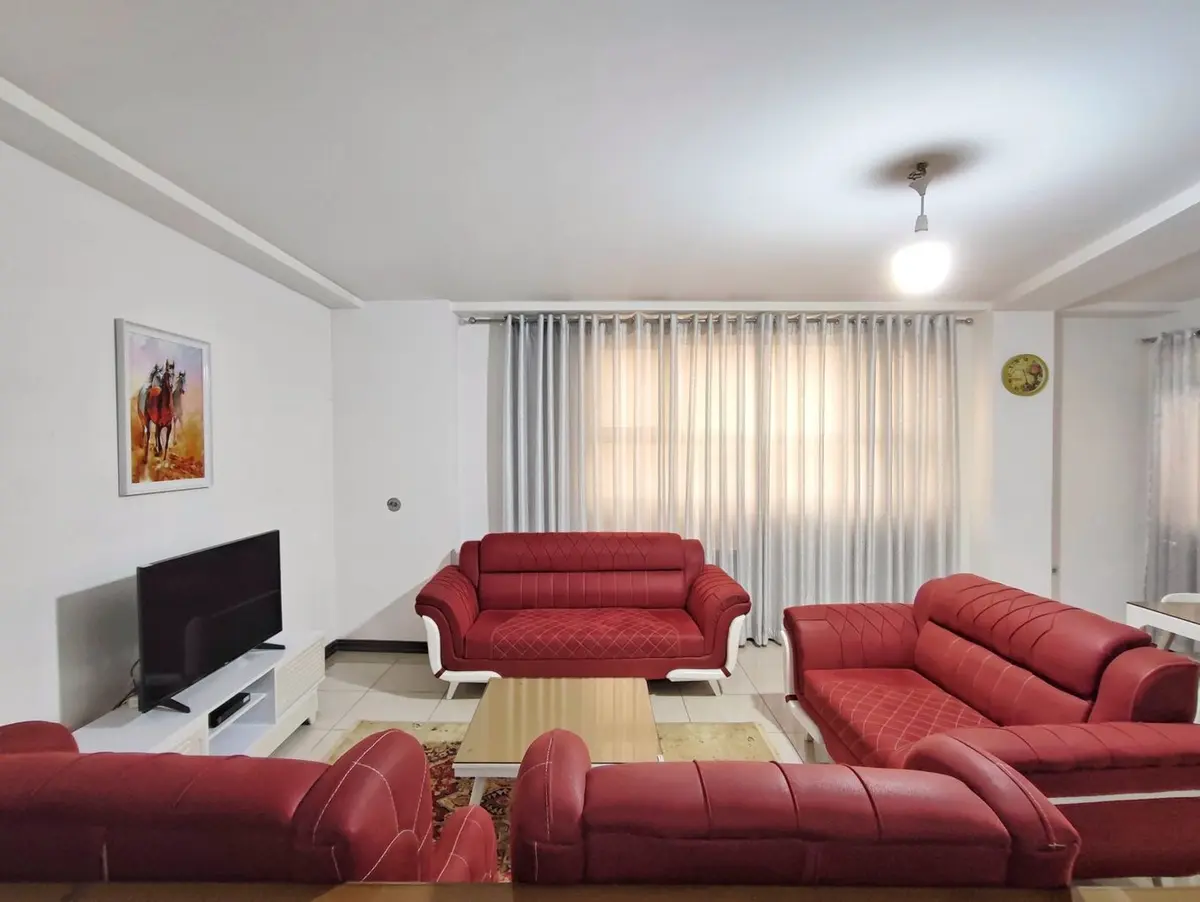 آپارتمان دوخوابه دکتر حسابی واحد ۲