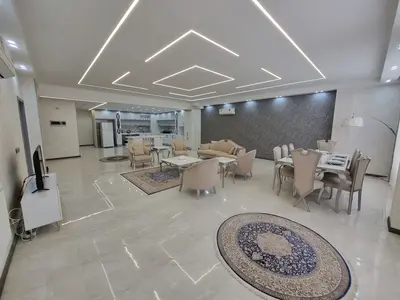 آپارتمان سه خوابه تاکستان