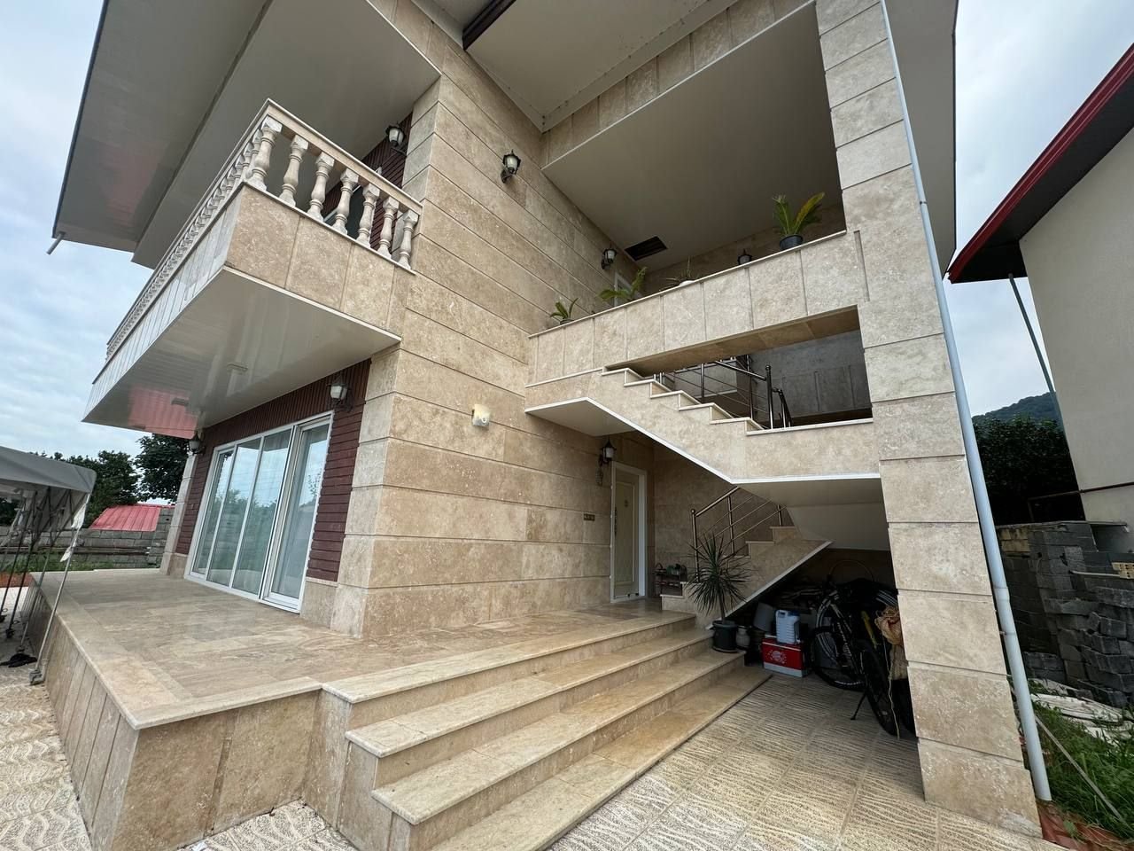 دوخوابه روستایی اوشیان