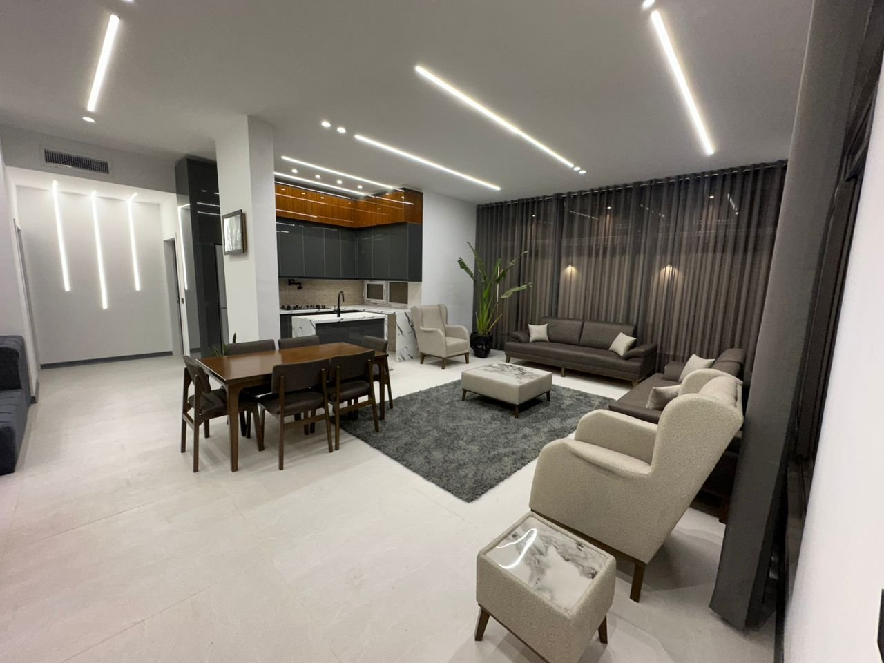 دوخوابه استخردار آبگرم زیتون